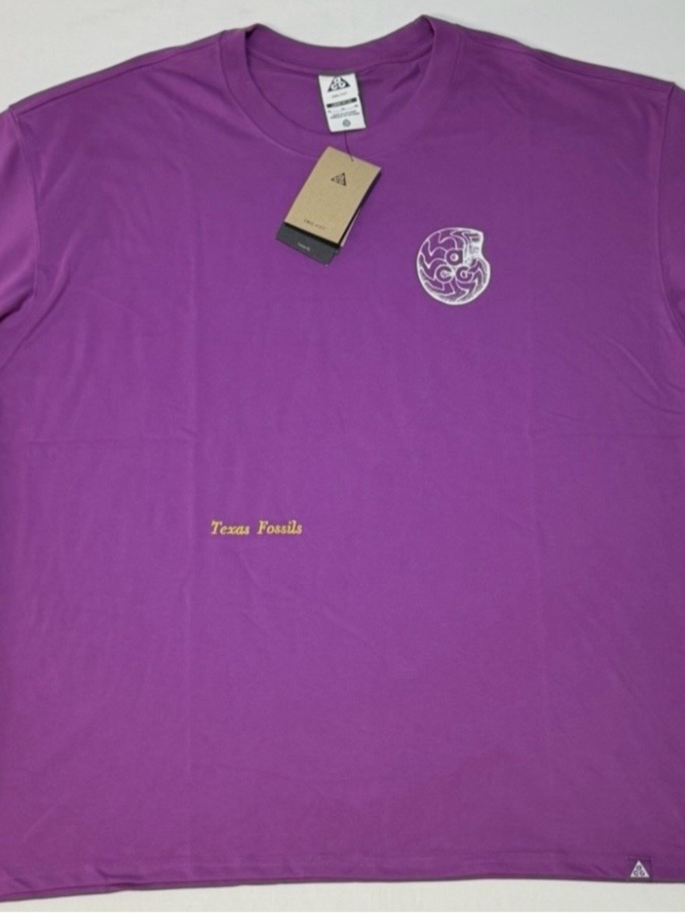 Nike ACG Texas Fossils Men's T Shirt Med HV1296-505 Purple Loose Fit
